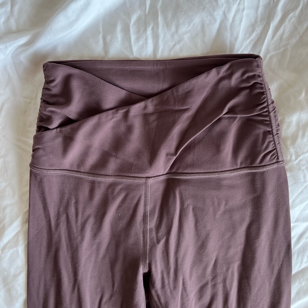 Lululemon align crop 21” *ruched waist